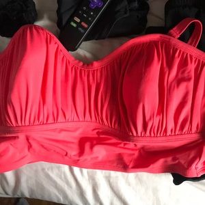 NWT Coral Torrid Bathing Suit Top